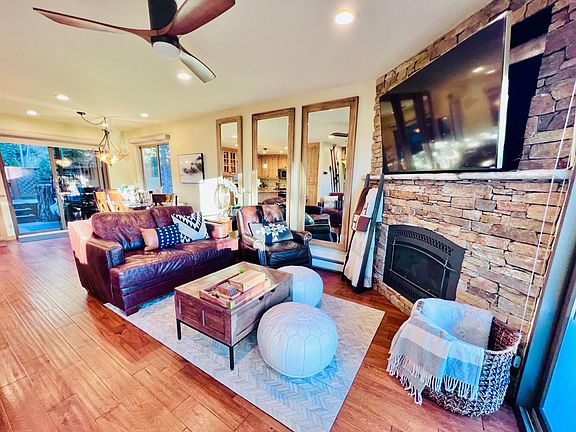 Nest thermostats on each floor to independently control the tri-level home.