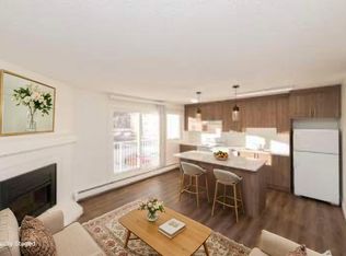 Sunalta 1837 Apartments, Calgary, AB T3C 0N7