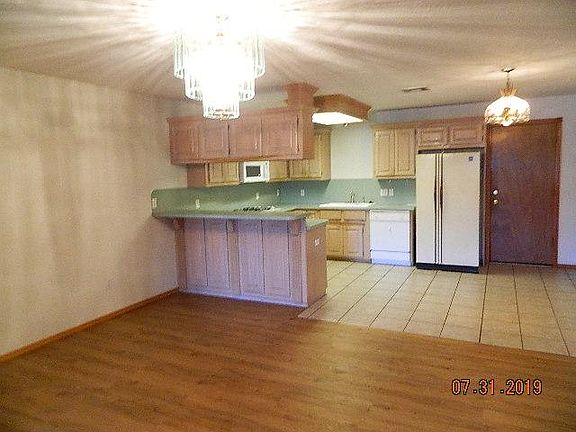 3rd image of 2923 Green Canyon Dr