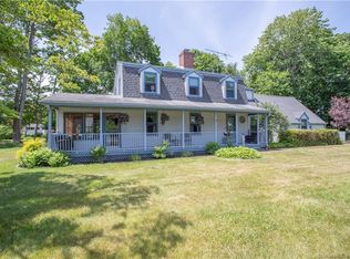 1 Chestnut Cir, Old Saybrook, CT 06475