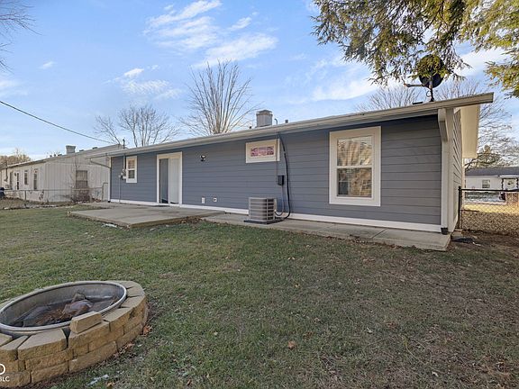4th image of 1536 Rolling Ridge Dr