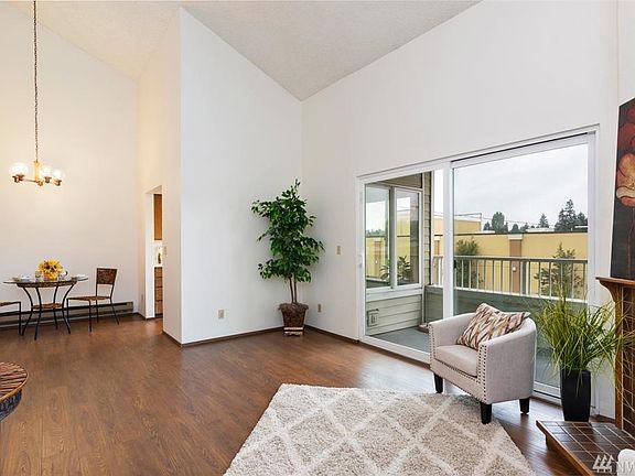 3rd image of 2421 SW Trenton St APT 307