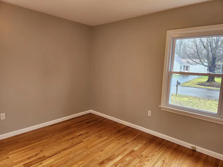 124 Washington Blvd — Photo 25