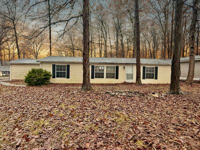 180 Lazy River Ct, Cloverdale, IN, 46120