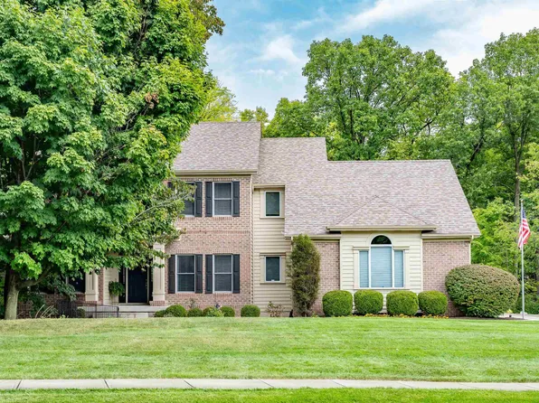 6411 Shady Creek Ct, Fort Wayne, IN 46814