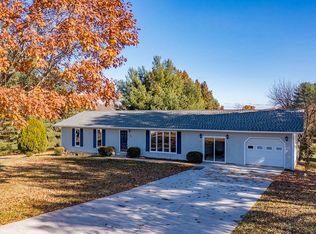 192 Harmony Acres Dr W, Jonesborough, TN 37659