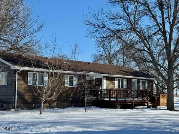 404 2nd Ave SE, Ashley, ND 58413
