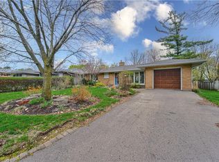 74 Leaside Pl, Waterloo, ON N2J 2N5