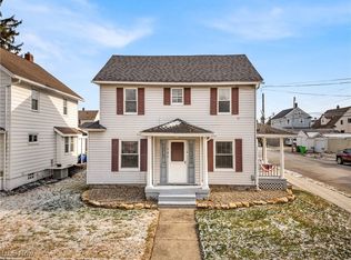 131 25th St NW, Barberton, OH