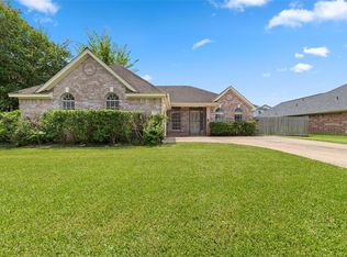 7915 Quail Meadow Dr, Houston, TX 77071