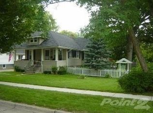 29063 Van Riper St, Flat Rock, MI 48134