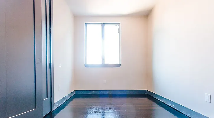 Rented by Premier Metro Realty Corp | media 4