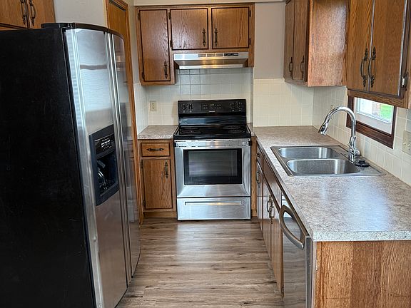 4th image of 139 Northpark Dr