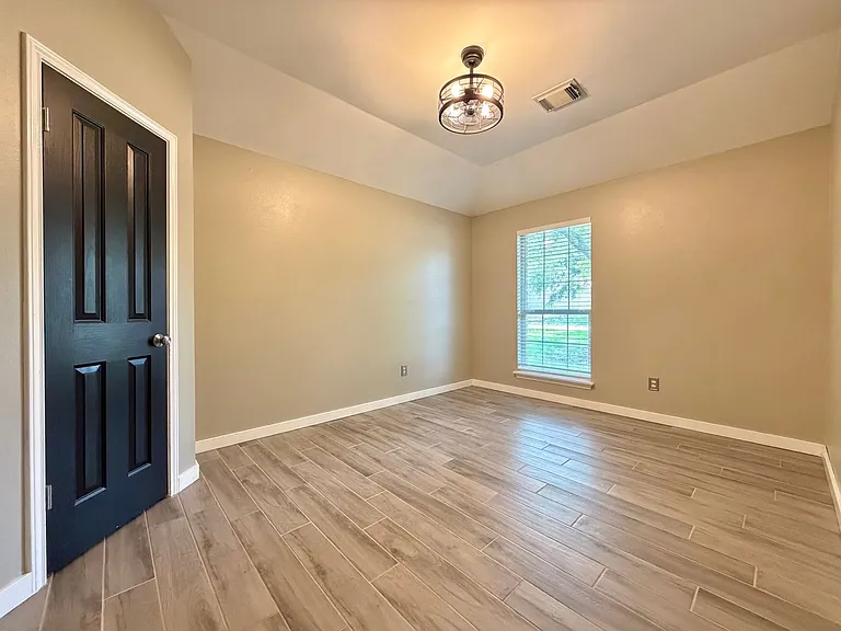 12518 Zeller Ln — Photo 21