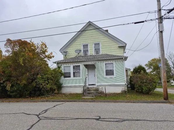 33 Narragansett Blvd, Fairhaven, MA 02719