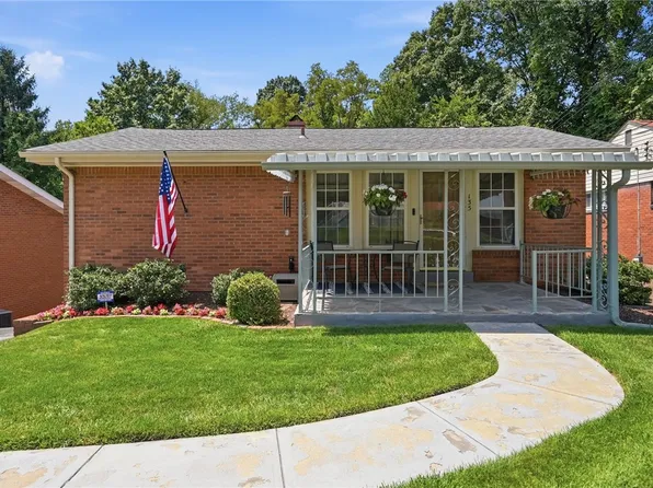 135 Gilmore Dr, Pittsburgh, PA 15235