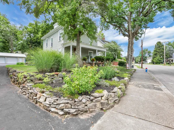 1187 N Columbus St, Lancaster, OH 43130