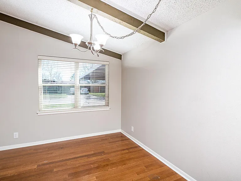 4602 Karla St — Photo 8