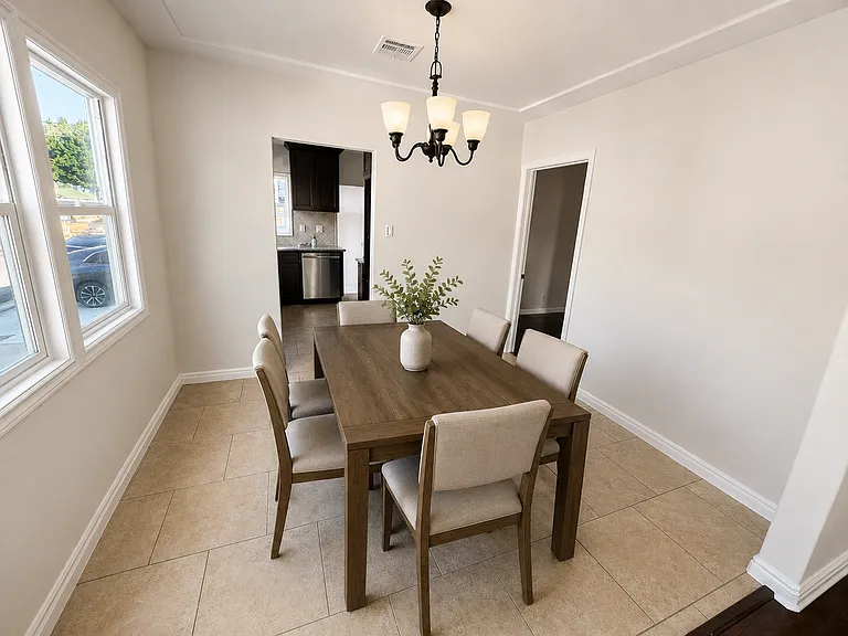 5837 McNees Ave — Photo 4