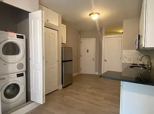 Rented by REAL New York | media 19