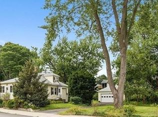 23 Shaw St, Lawrence, MA 01843