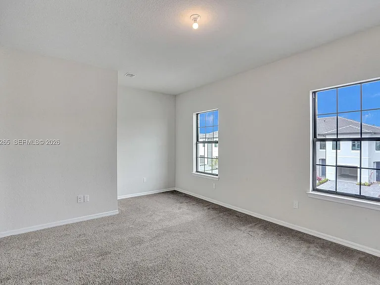 2202 S Appleton Cir S — Photo 22