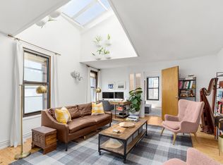 300 W Broadway FL 4, New York, NY 10013