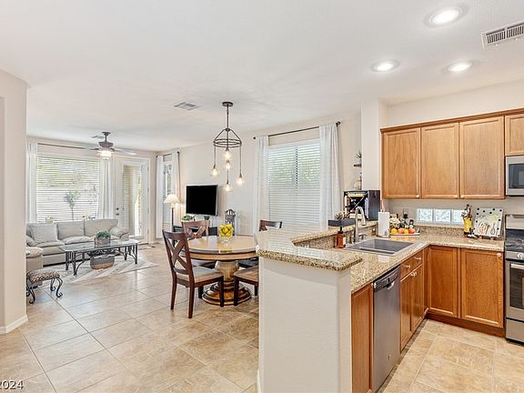 5th image of 4750 Regalo Bello St #0
