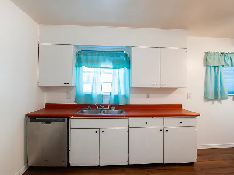 1633 Stull Dr — Photo 13