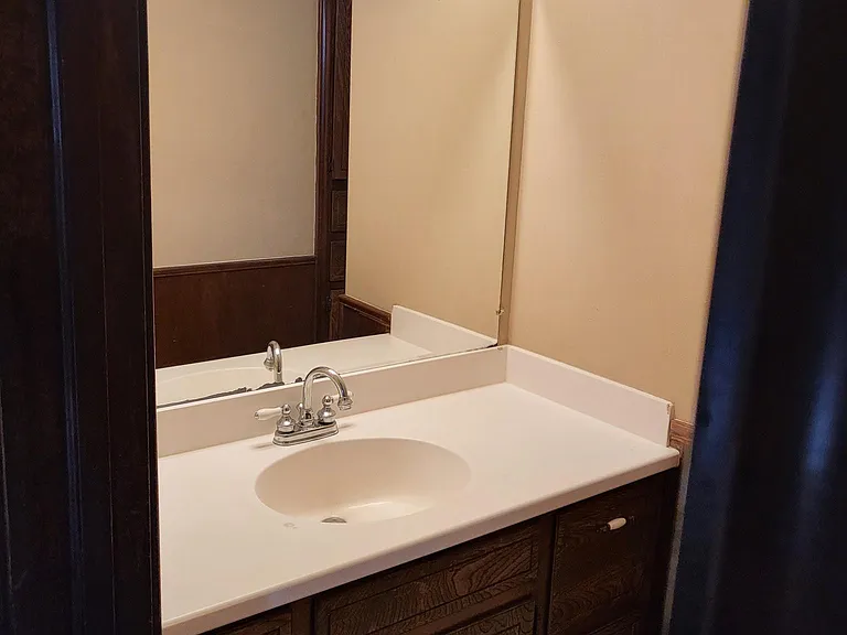 7907 S McKinley Ave — Photo 12