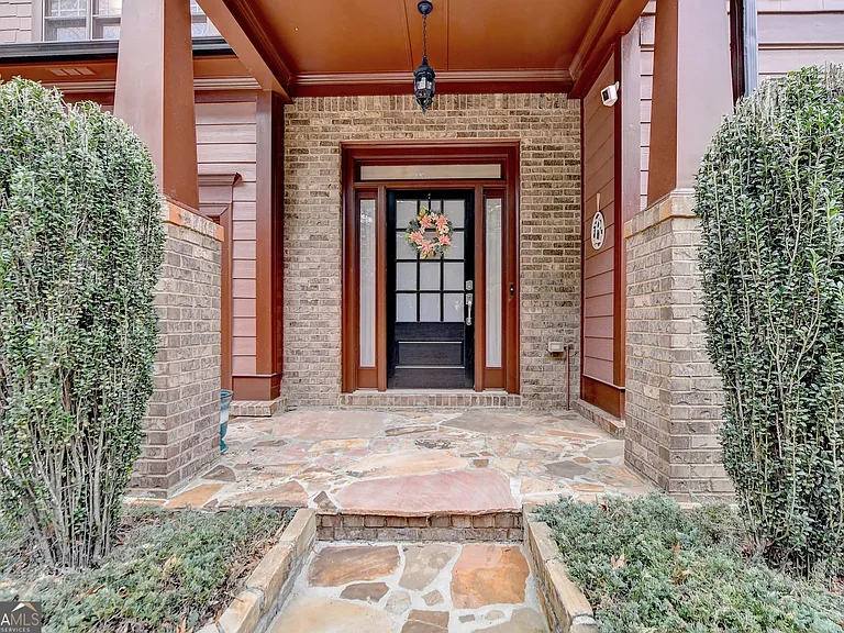 2213 Hamilton Mill Pkwy — Photo 3
