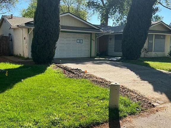 3rd image of 7600 Tierra Wood Way