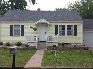 204 W 24th Ave, Hutchinson, KS 67502