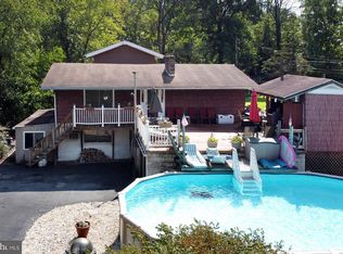 176 Silvertown Rd, Jonestown, PA 17038