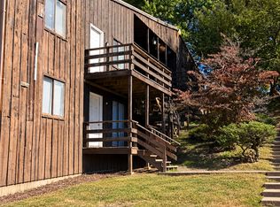 1202 19th St APT 7, Vienna, WV 26105