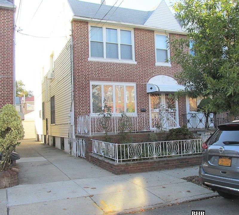 1st image of 2322 E 22nd St