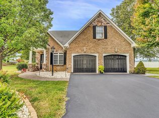 264 Stonecreek Way, Roanoke, VA 24019