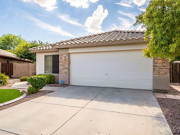 3rd image of 15508 N 156th Ct