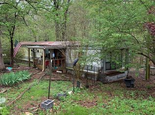 1071 Asbury Rd, Temple, GA 30179