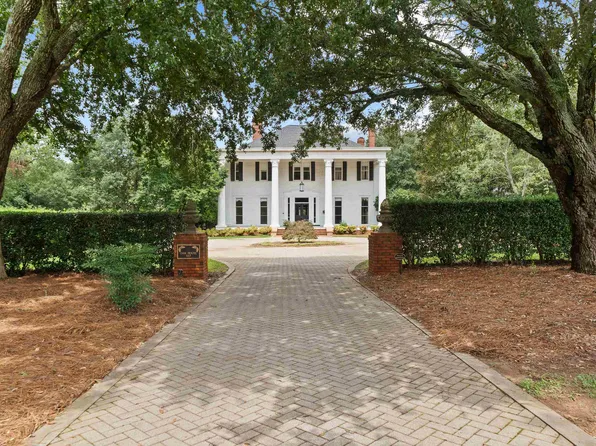 617 Dixie Ave, Madison, GA 30650