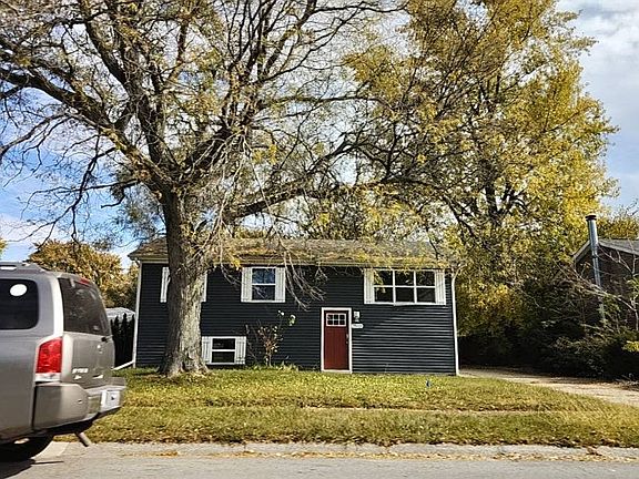 2nd image of 7513 Chase St