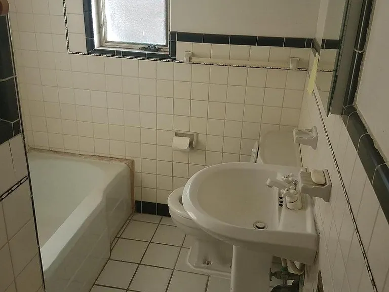 1442 E Lester St — Photo 7