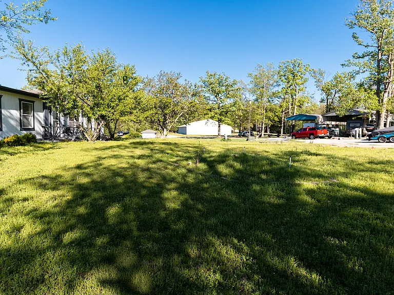 2399 Twin Rivers Point — Photo 30