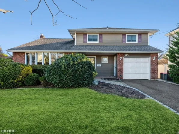 1755 Roland Avenue, Wantagh, NY 11793
