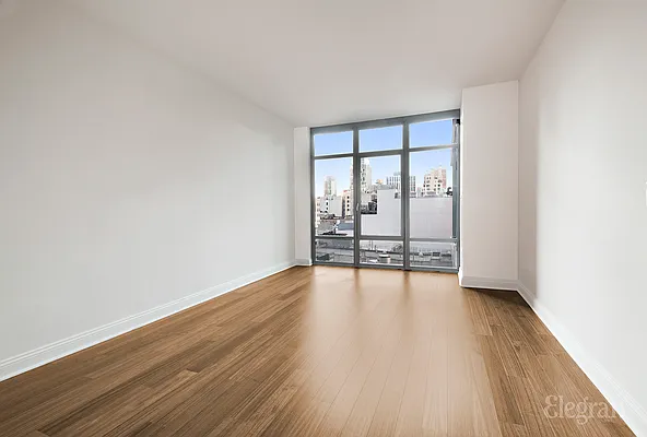 Sold by Elegran | media 6