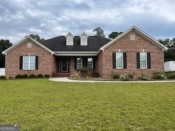 1802 Nottingham Rd, Statesboro, GA 30461