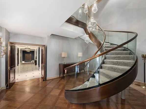 15 W 53rd St #Penthouse, New York, NY 10019