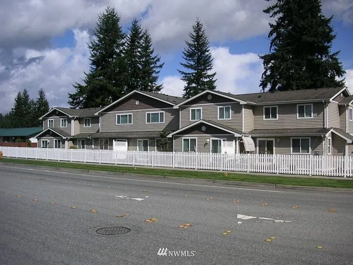 3505 175th Pl NE #6 — Photo 3