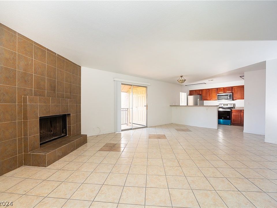 1st image of 4381 Alexis Dr Unit 330