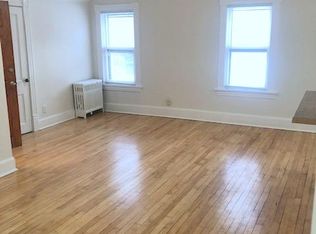 200 Cedar Lake Rd N #55, Minneapolis, MN 55405